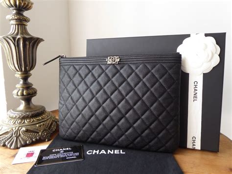 chanel boy o case small.